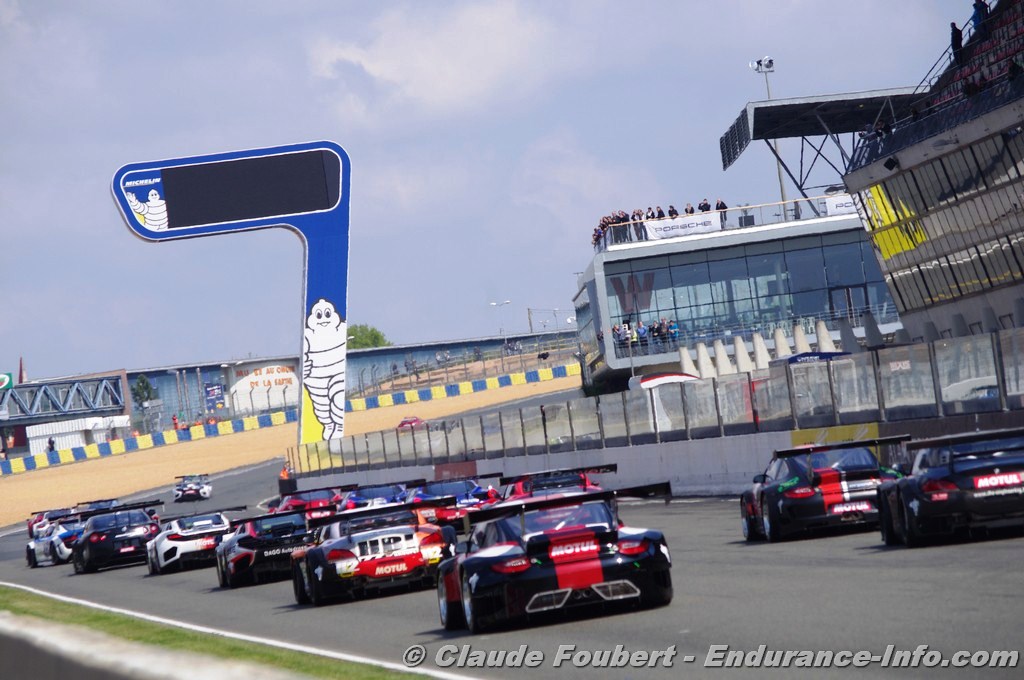 Michelin tårnet ses her ved årets første afdeling af FFSA GT, på Bugatti banen
(Foto: Enduranceinfo.com)
